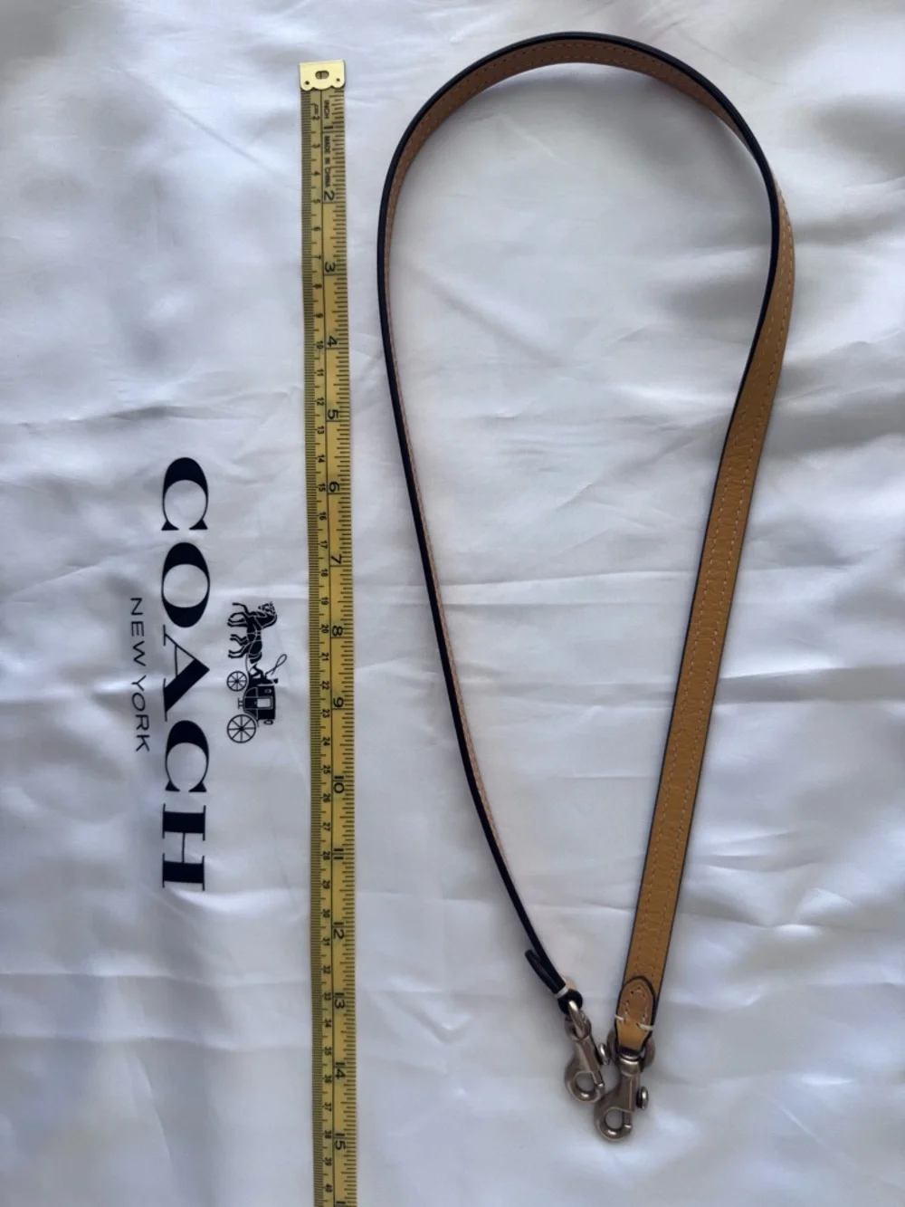 Coach Pebbled Leather Tote in Mustard Gold with two detachable shoulder straps - Picture 12 of 16